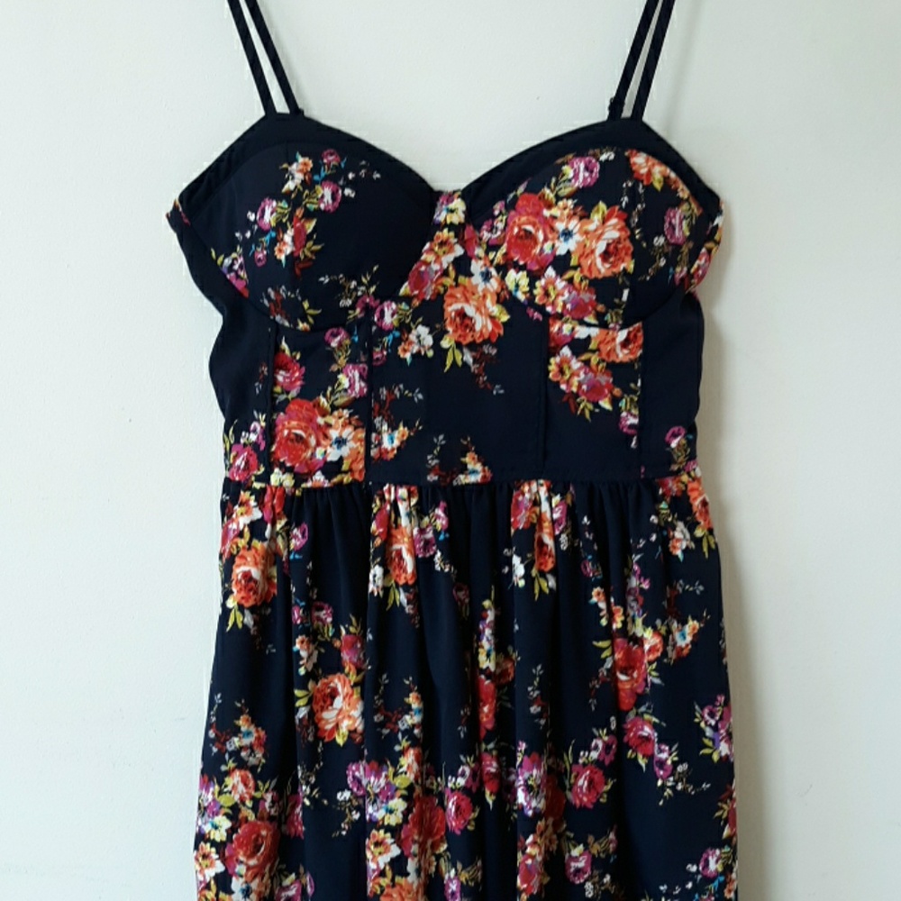 Dress with pockets NWOT